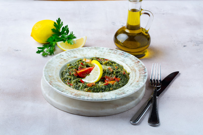 Zeytinyağlı Ispanak